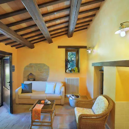 Feriehus Holiday In With Swimming Pool Sant'Angelo in Pontano