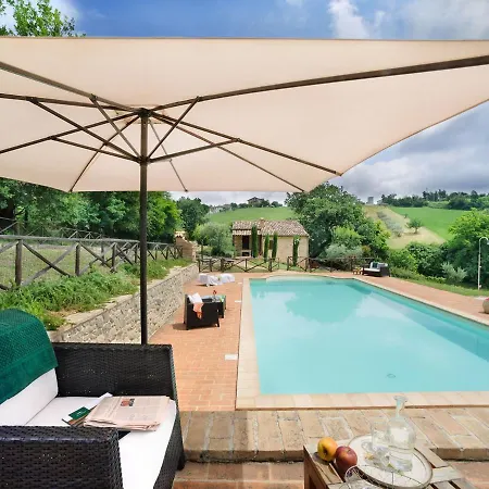 Holiday In With Swimming Pool Feriehus Sant'Angelo in Pontano