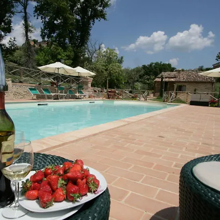 Holiday In With Swimming Pool Feriehus *